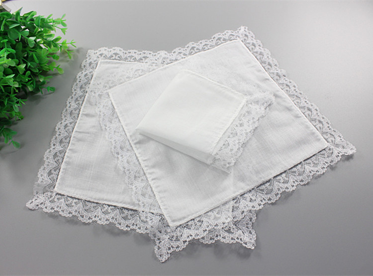 Monogrammed Handkerchief - Mouchoir en dentelle personnalisé pour femmes,