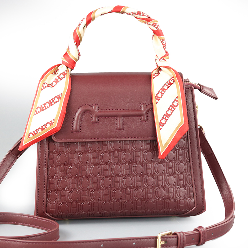 Sac à bandoulière pour femme C - Monogrammed Handkerchief avis et prix