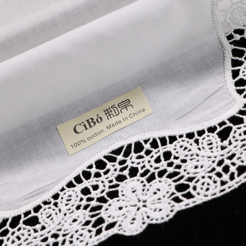 D608 Mouchoirs en dentelle en  - Monogrammed Handkerchief avis et prix