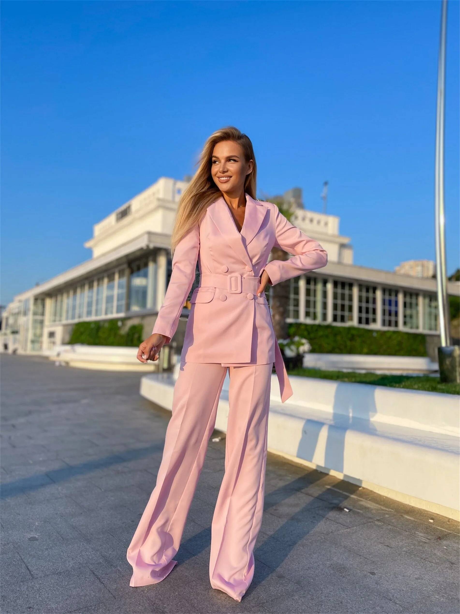 Costumes roses pour femmes, 2  - Double Breasted Blazer avis et prix