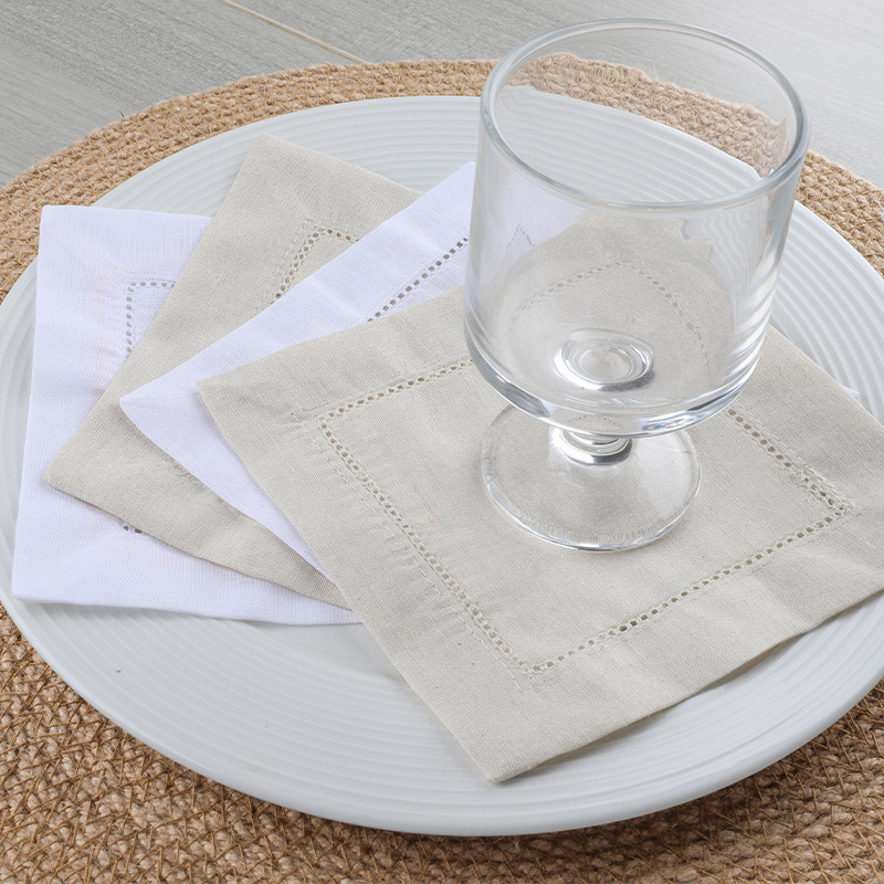 Lot de 50 sous-verres à coquet - Monogrammed Handkerchief avis et prix